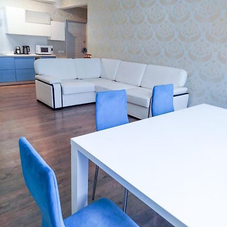 Grunvald Lux Apartment Kiev Ngoại thất bức ảnh
