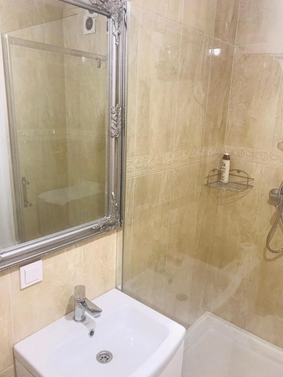 Grunvald Lux Apartment Kiev Ngoại thất bức ảnh